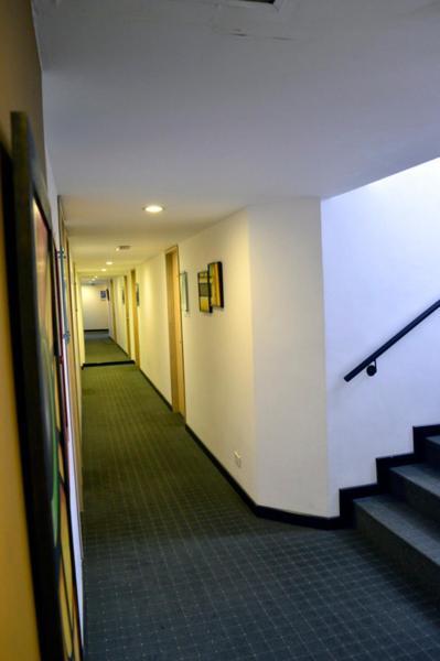 Hotel Castellana 95 Bogotá Szoba fotó